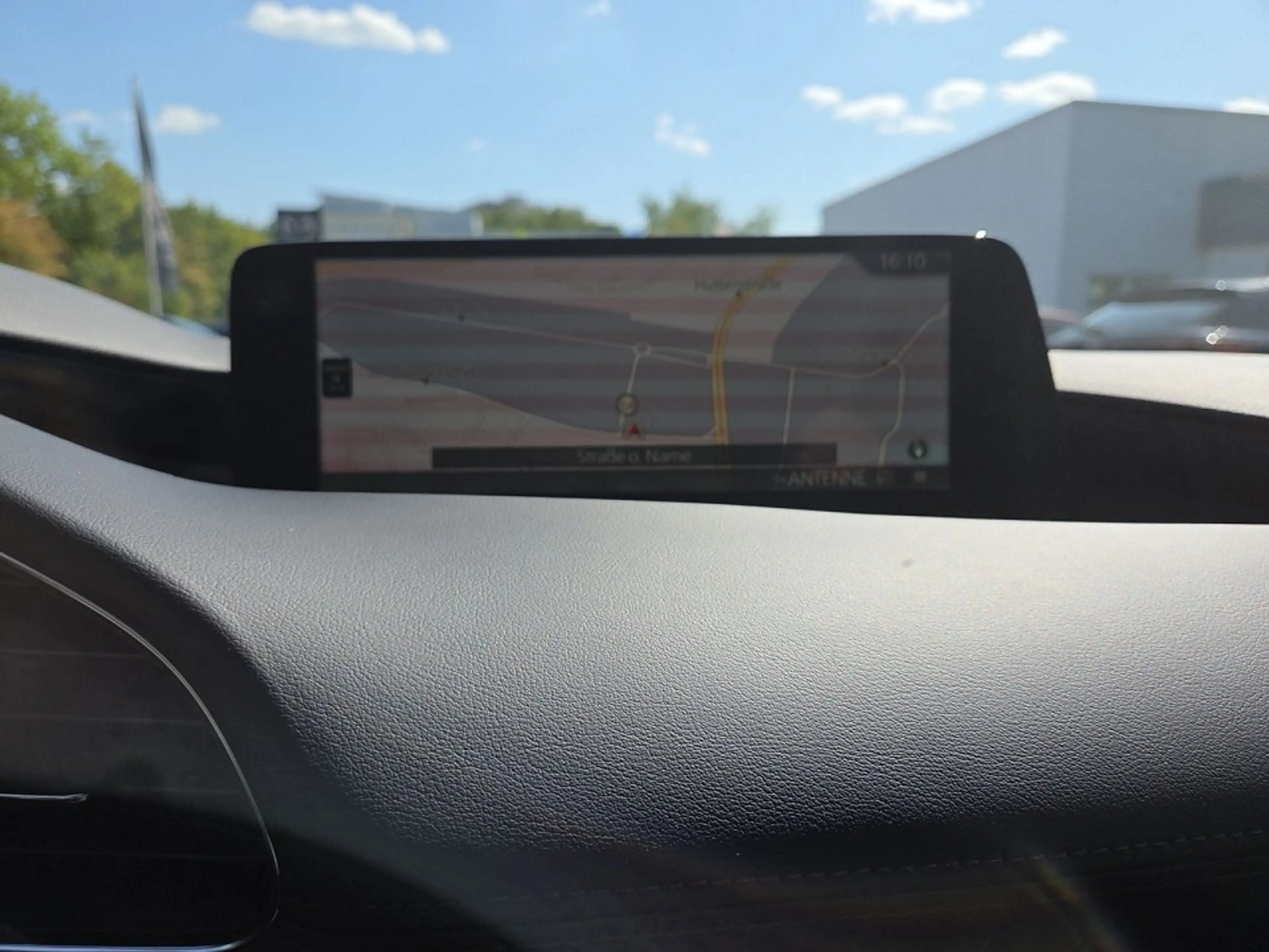 Mazda 3 2.5 M Hybrid Takumi *Leder*PDC*360°*Bose*Navi* — photo 11