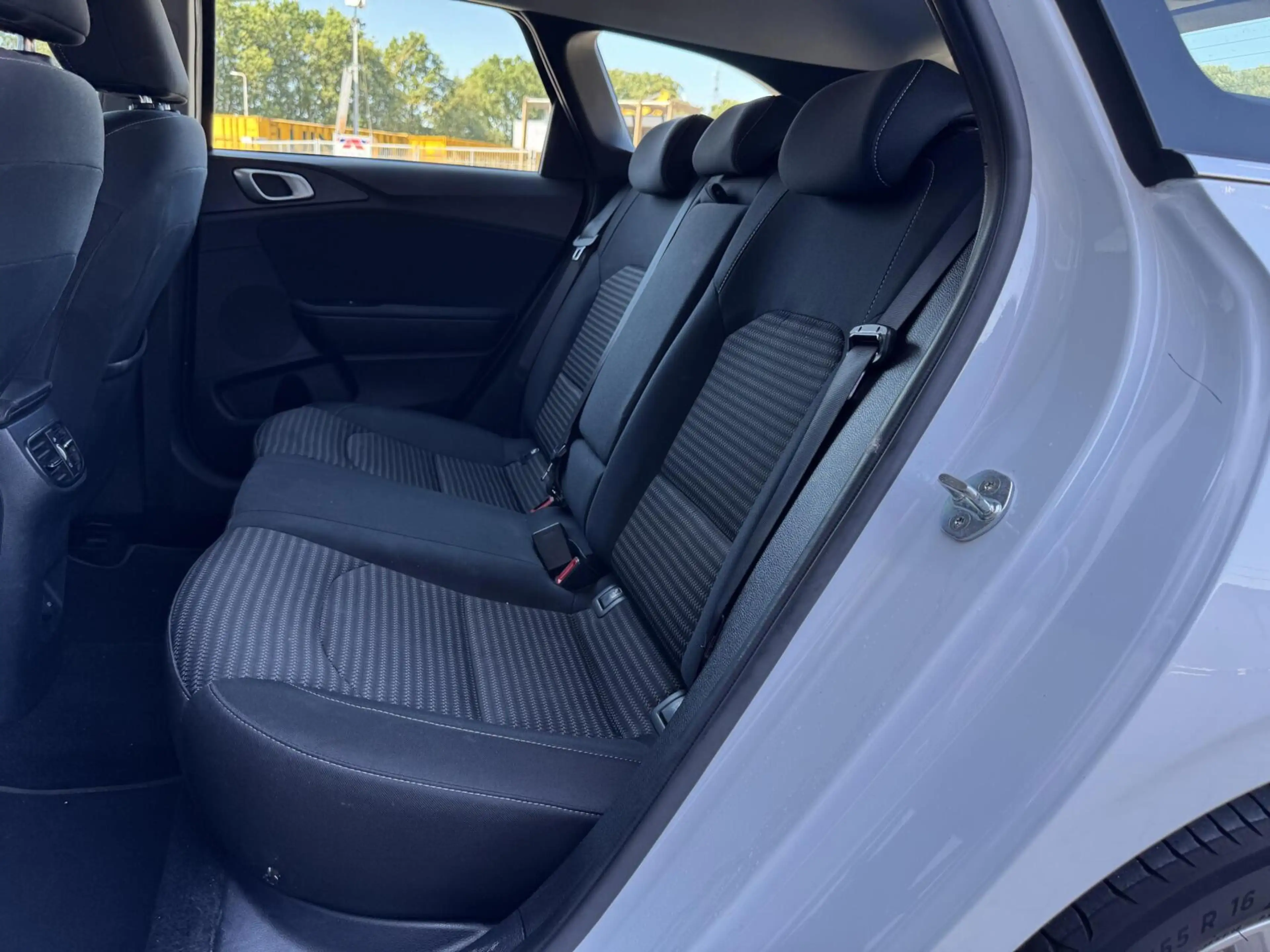 Kia Ceed SW / cee'd SW Sportswagon 1.0 T-GDi DynamicLine | Camera | CarPl — photo 6