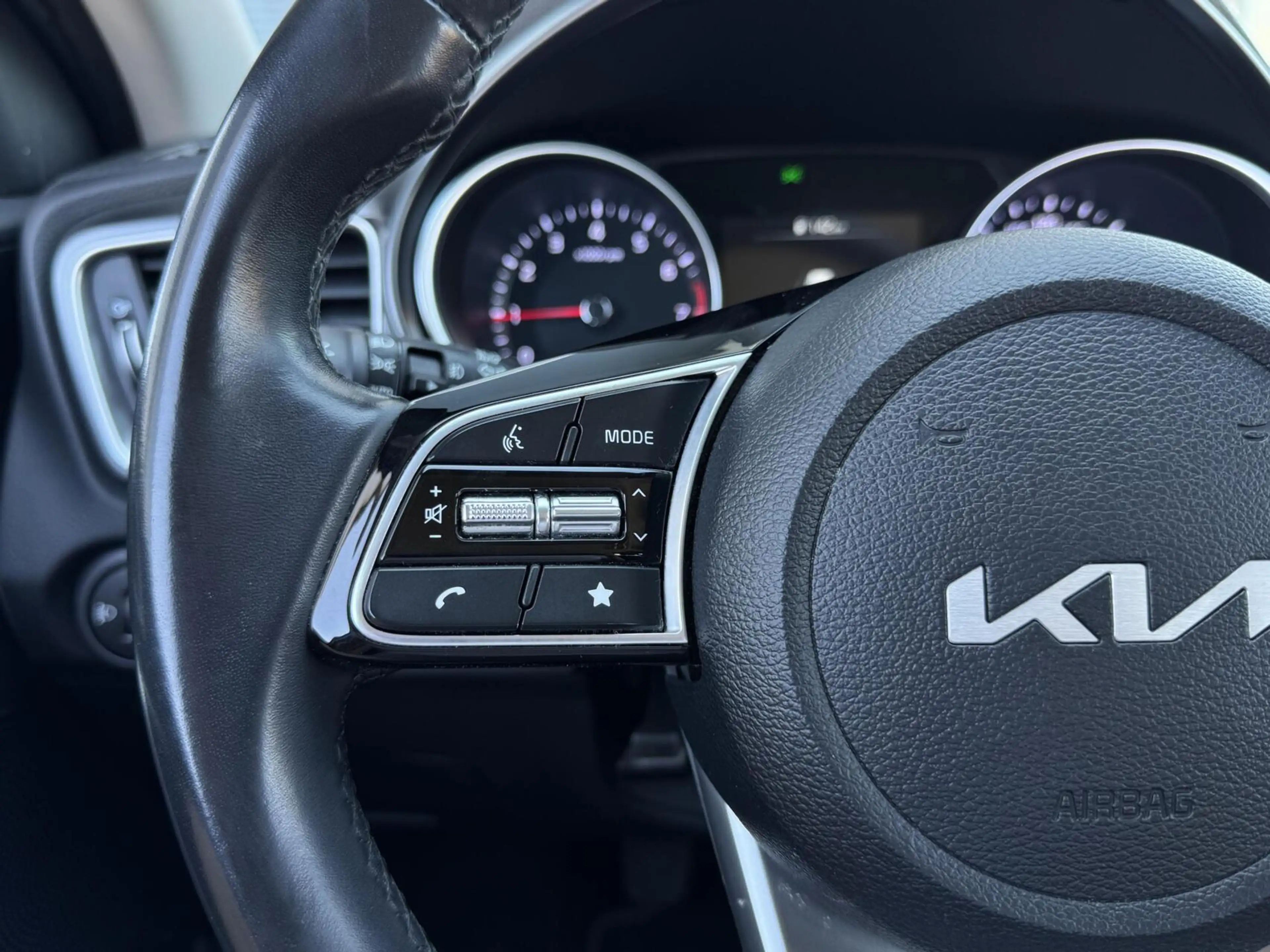 Kia Ceed SW / cee'd SW Sportswagon 1.0 T-GDi DynamicLine | Camera | CarPl — photo 10