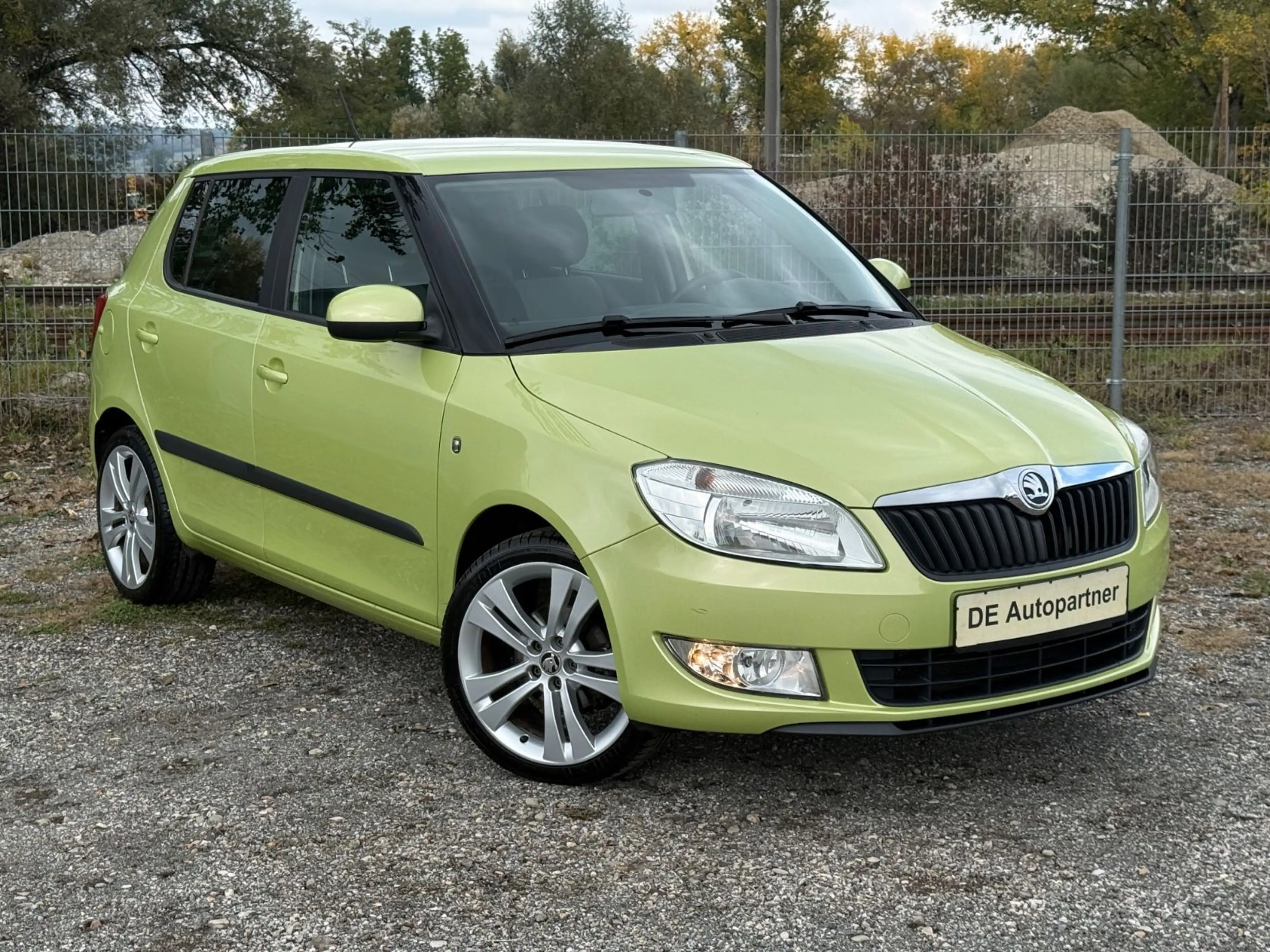Skoda Fabia Cool Edition * Klima * 17 Zoll * HU10/2027 — photo 2