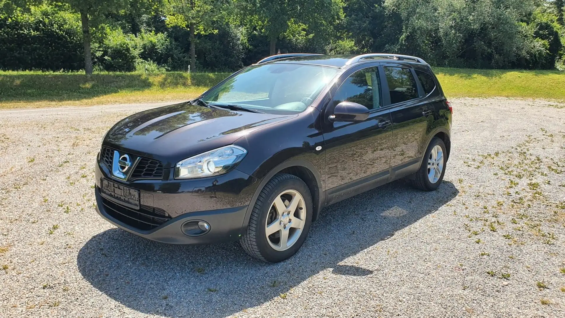 Nissan Qashqai +2 Visia 4X4 Violett - 1