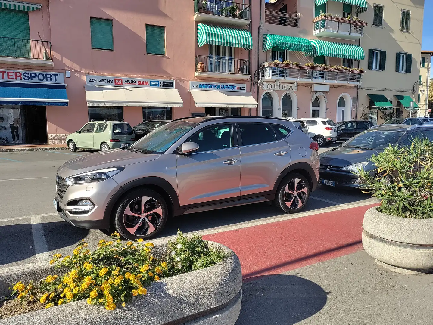 Hyundai TUCSON Tucson II 2015 2.0 crdi Xpossible 4wd 185cv auto Bronce - 2