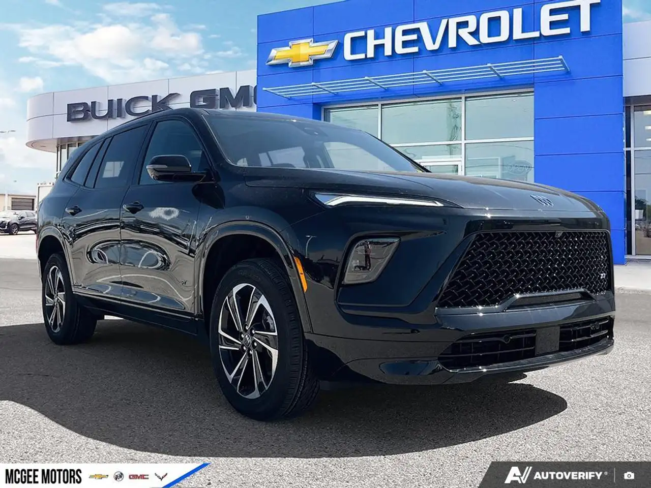 Buick Enclave снимка Buick Enclave