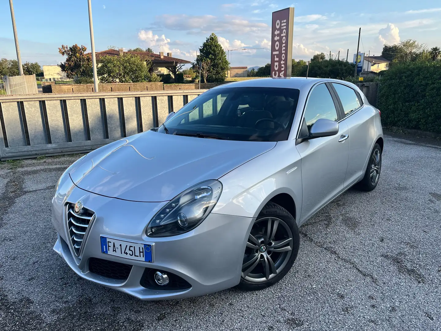 Alfa Romeo Giulietta 1.6 jtdm Progression 120cv Distribuzione nuova!!! Argento - 1