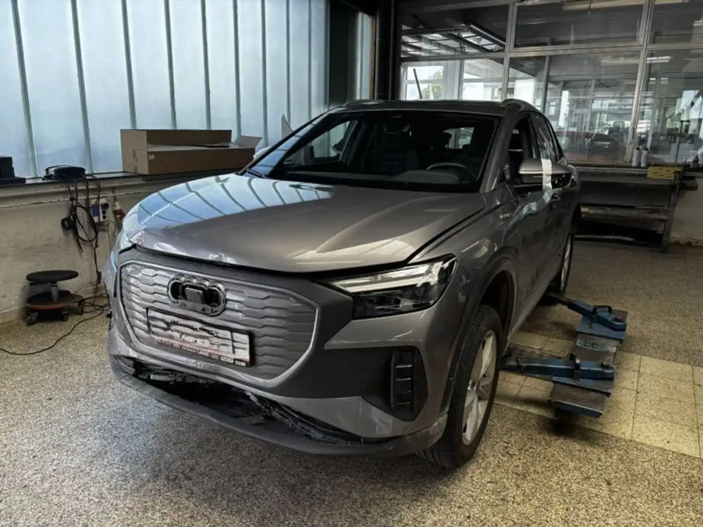 Audi Q4 e-tron Audi Q4 45 e-tron business Gris - 1