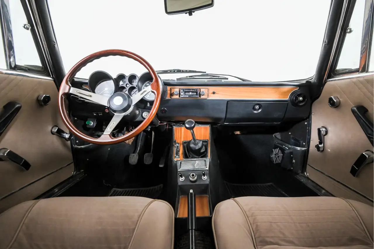 Alfa Romeo GT 1300 Junior only 2 owners, foto 5