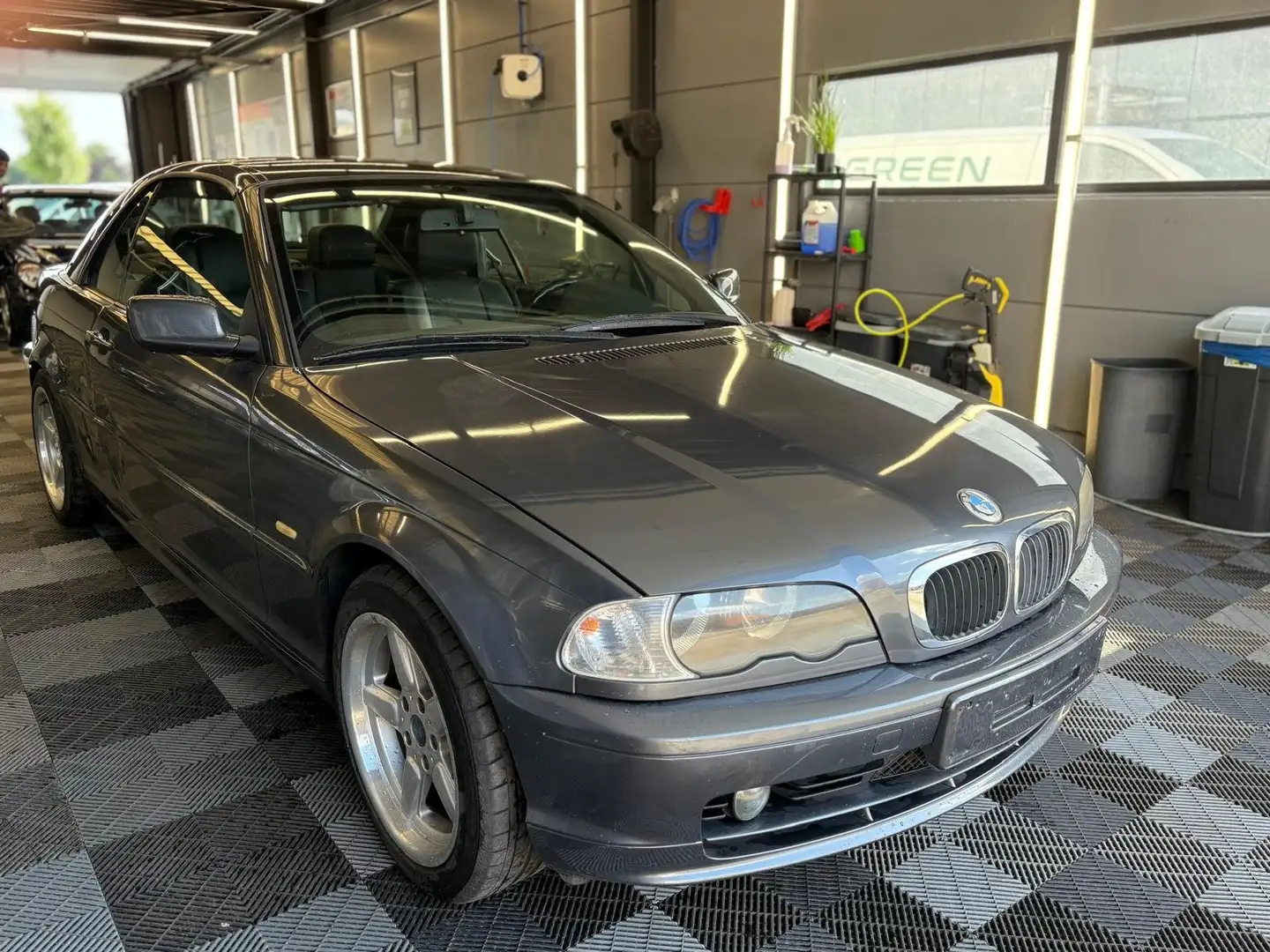 BMW 318 Ci Cabrio bj. 2002 Hardtop GEKEURD Gris - 2