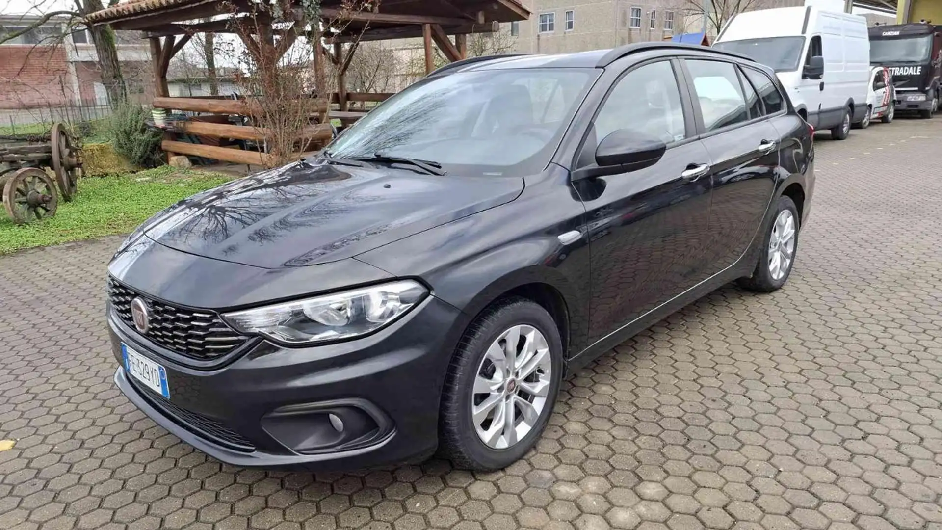 Fiat Tipo 1.6 Mjt S&S SW Lounge Nero - 1