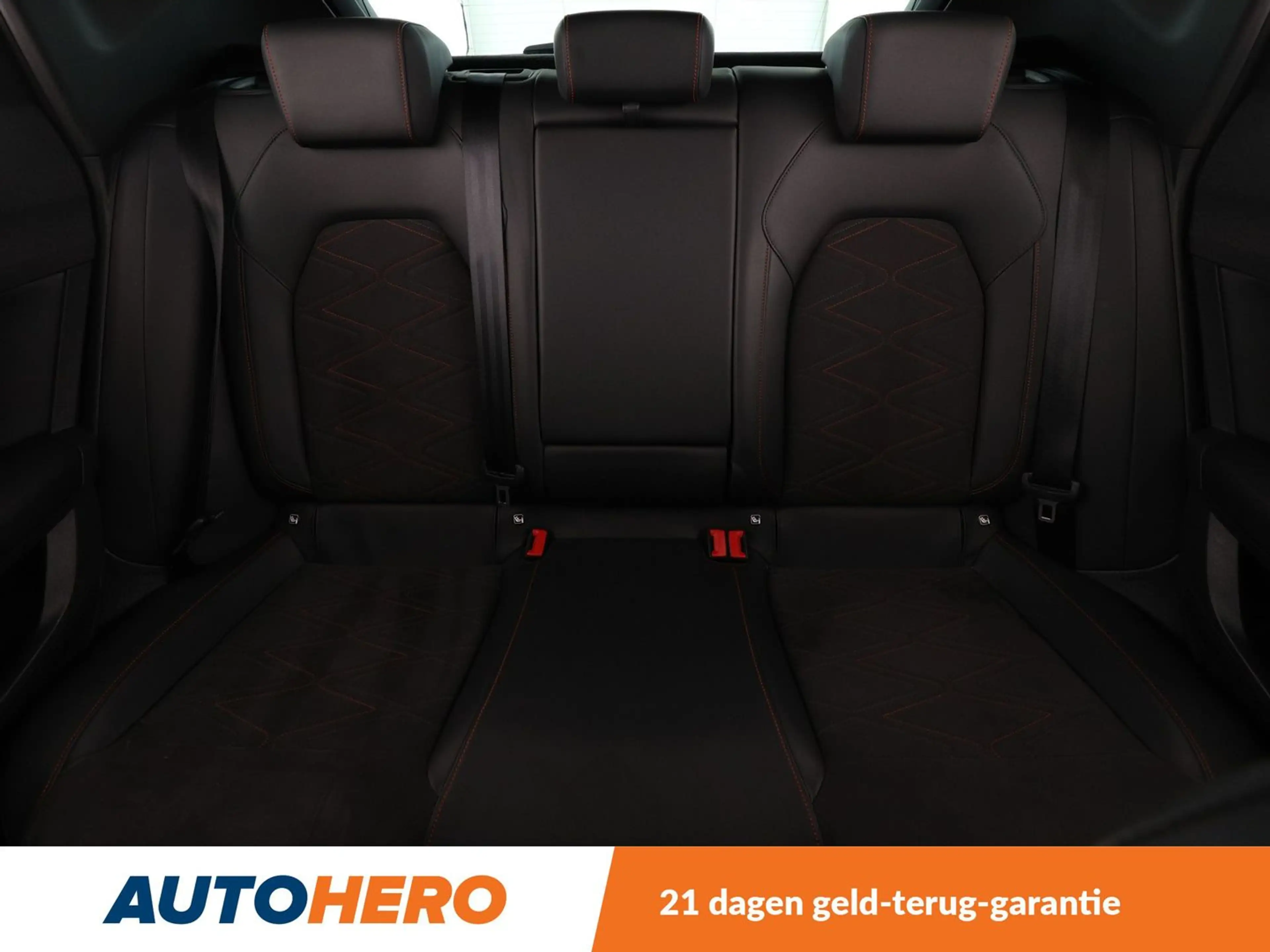 SEAT Leon e-Hybrid 1.4 TSI e-HYBRID FR — photo 15
