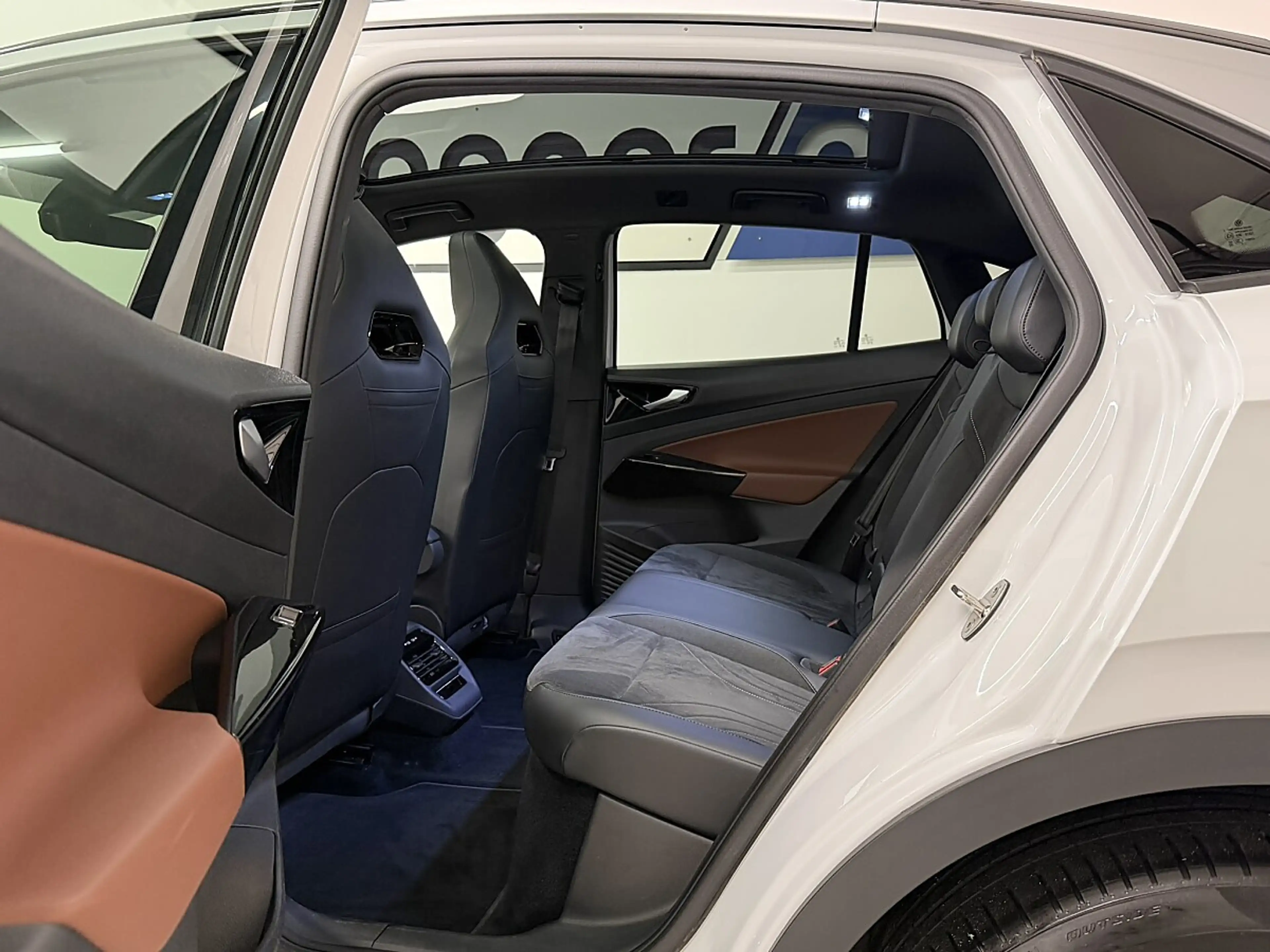 Volkswagen ID.5 Pro Performance 150kW / 77kWh.Matrix LED/ACC/He... — photo 8