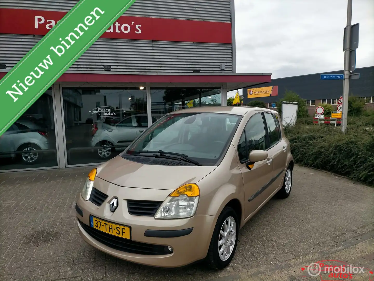 Renault Modus 1.6-16V Airco nap apk airco 2e eigenaar Beige - 1