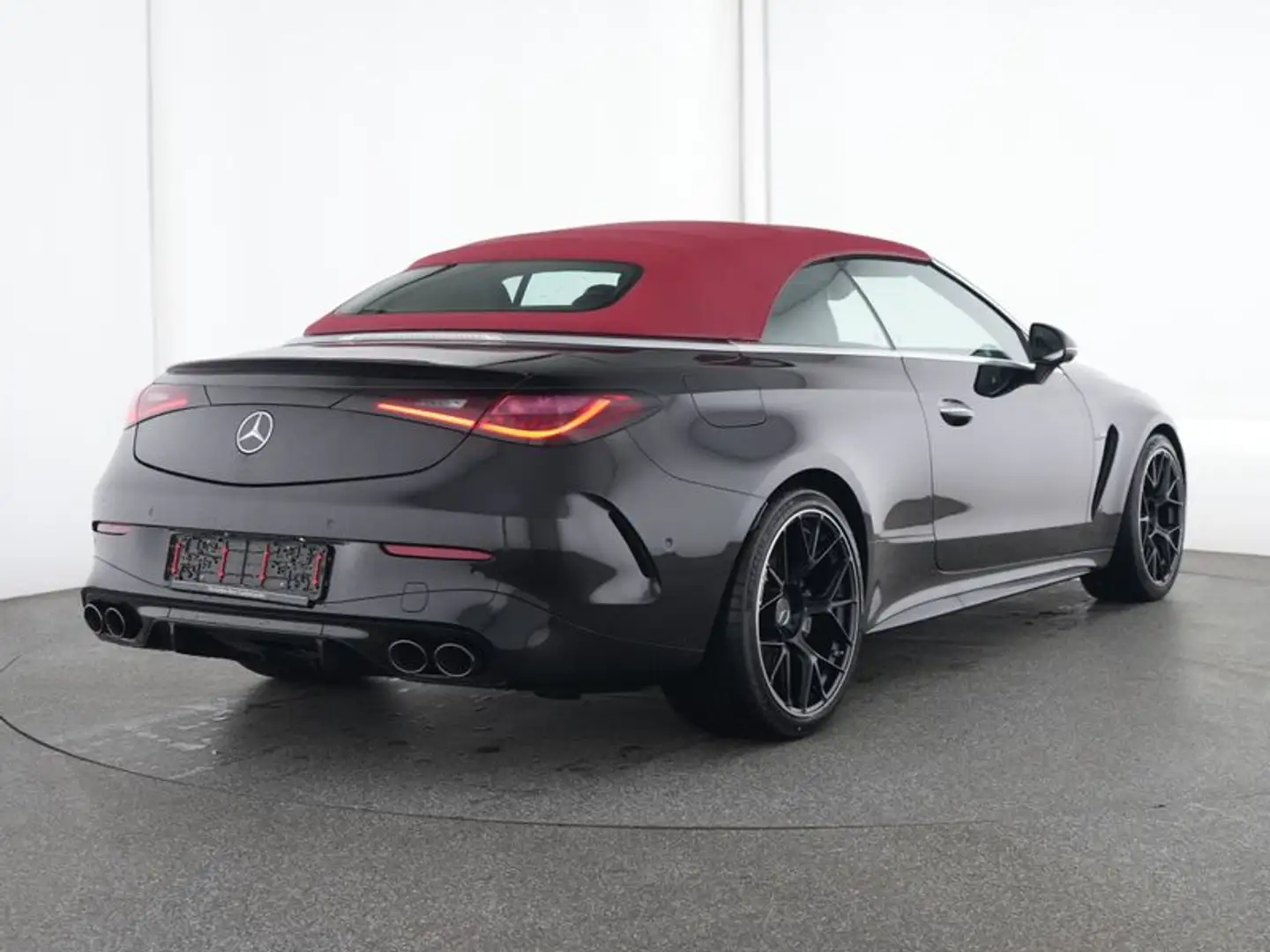 Mercedes-Benz E 53 AMG CLE 53 4M+ AMG Cabrio Night AHK rotDach PremPlus Noir - 2
