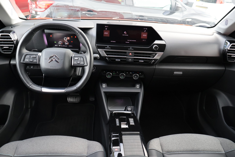 Citroen C4 1.2  e-THP Shine Aut. ACC LED Navi 360° PDC — photo 8