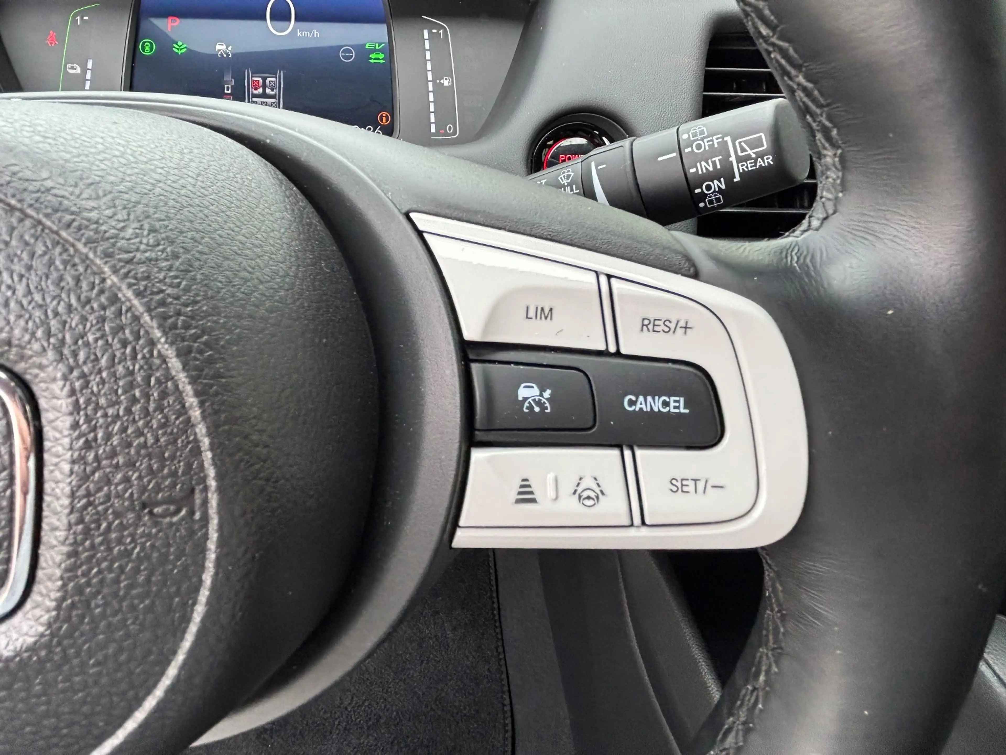 Honda Jazz 1.5 e:HEV Hybrid Elegance | PDC | Apple+Android — photo 11