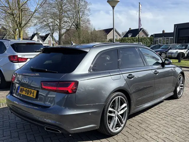 Audi A6 view 5