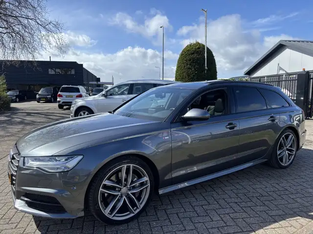 Audi A6 view 8
