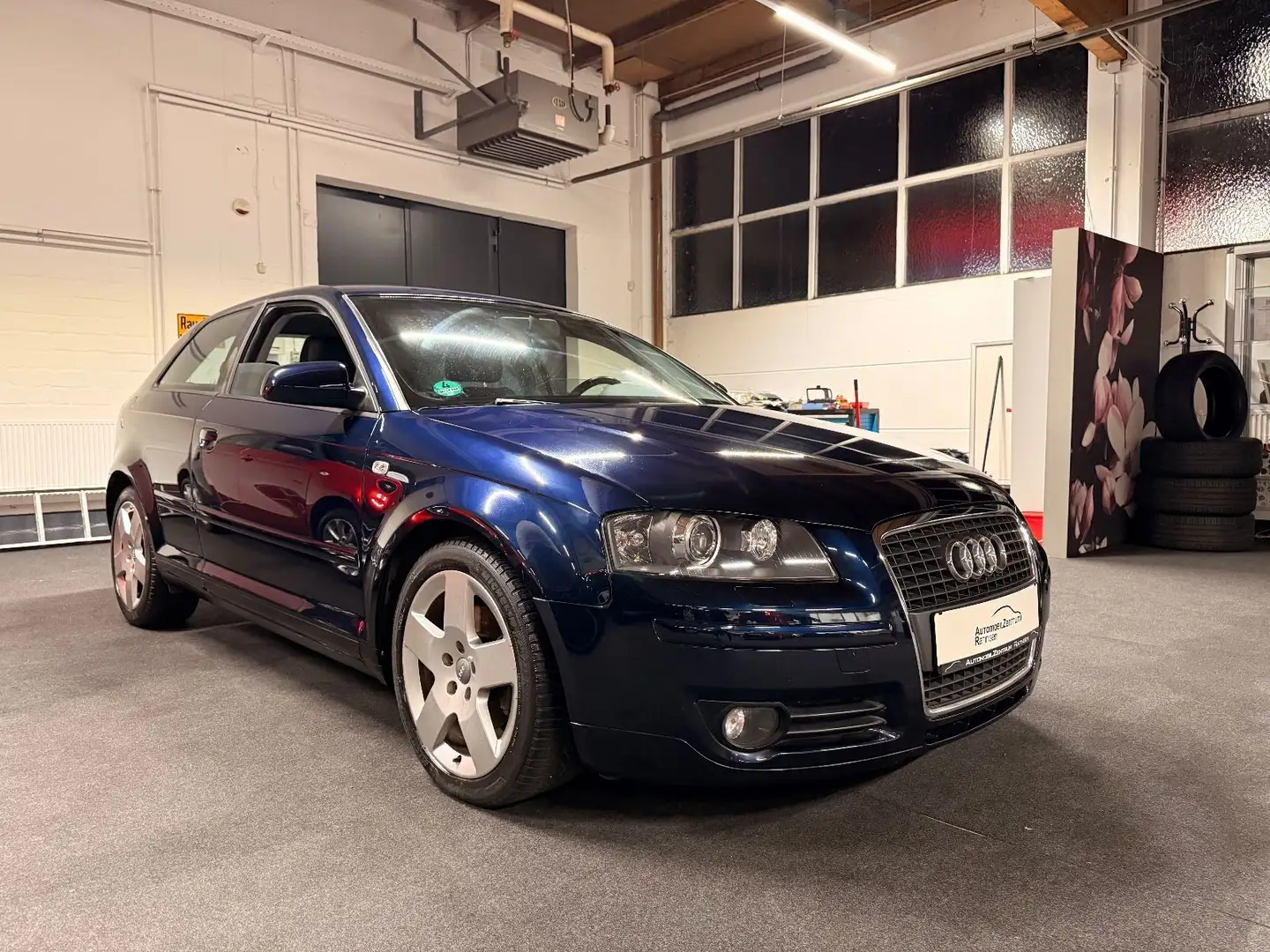 Audi A3 1.8 TFSI Ambition 1.HAND*SCHECKHEFT*XENON*ALU Azul - 1