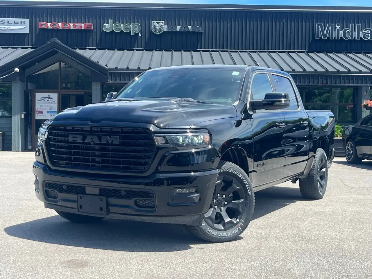 RAM 1500 снимка RAM 1500
