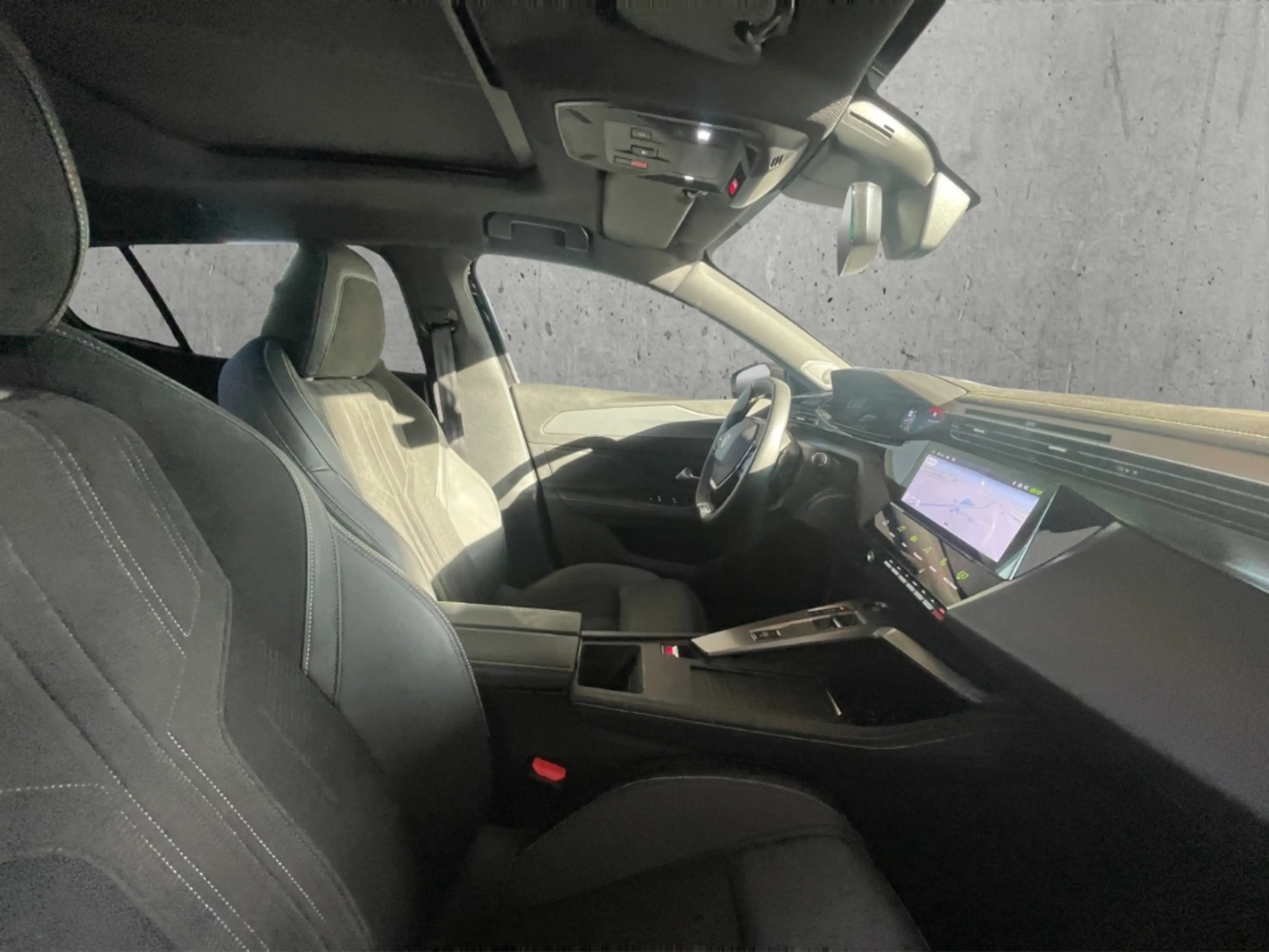Peugeot 408 GT PT 130 EAT8 El. Panodach El. Sitz Kamera LED El — photo 13