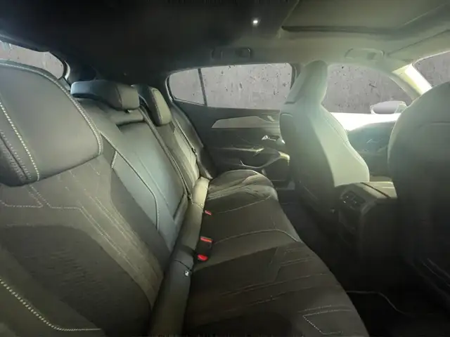 Peugeot 408 view 14