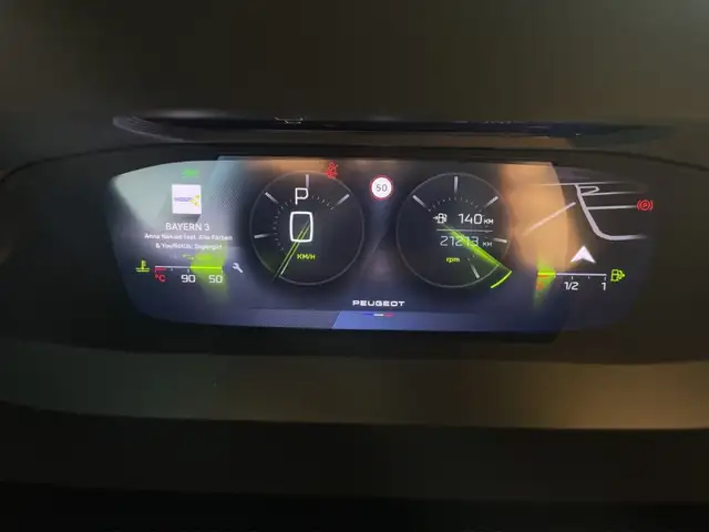 Peugeot 408 view 15