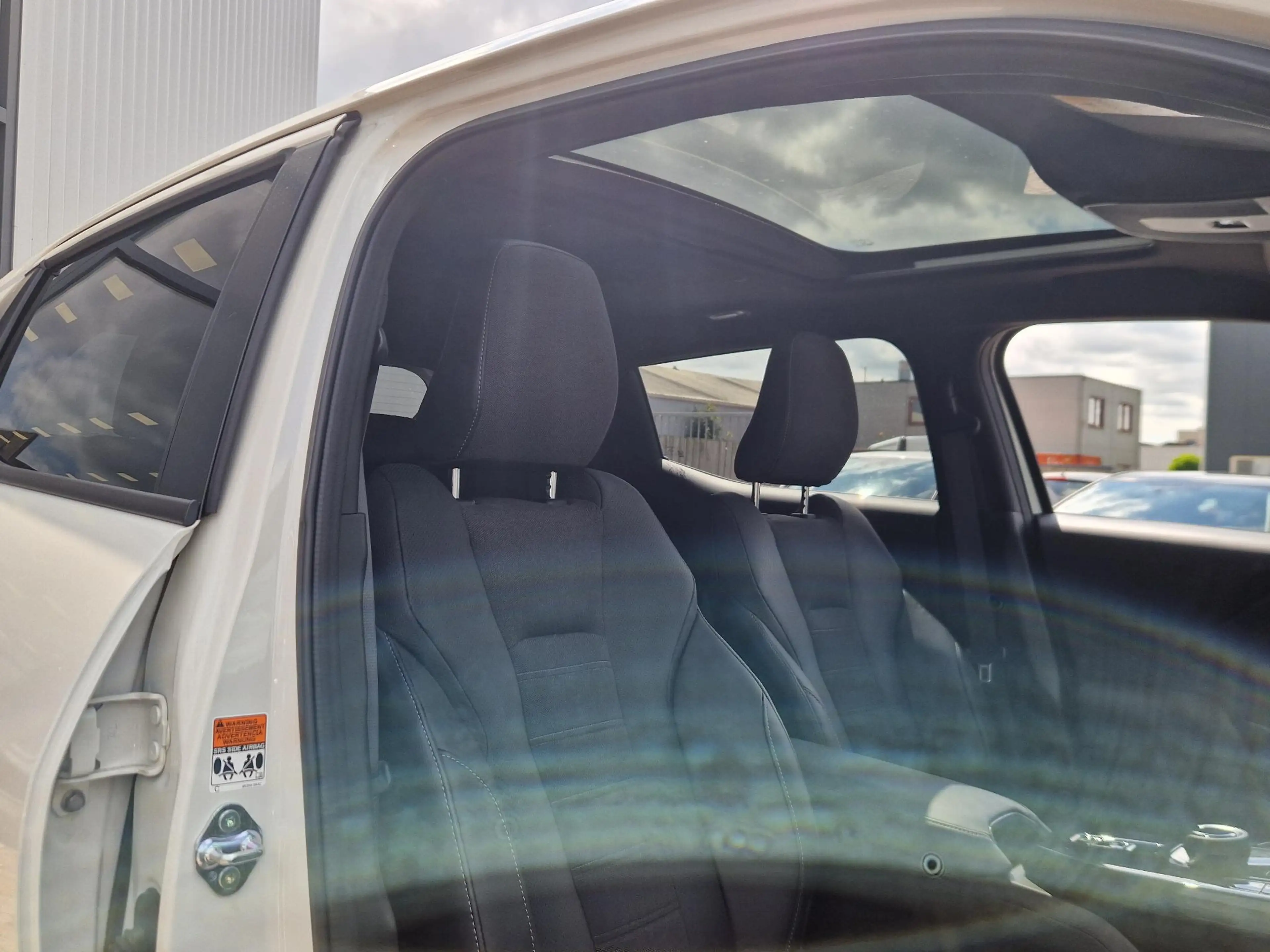 Toyota Urban Cruiser Executive 61 kWh — photo 7