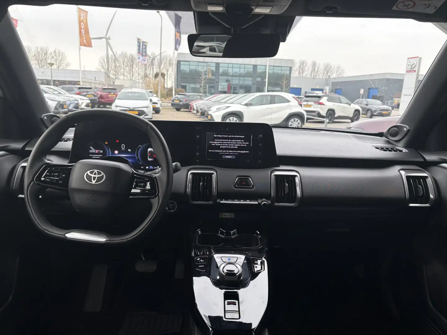 Toyota Urban Cruiser Executive 61 kWh Blanco - 2