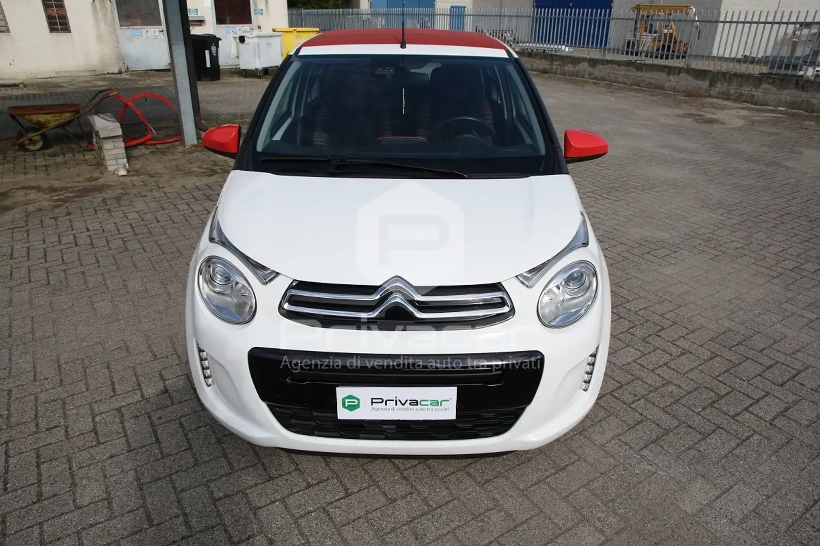 Citroen C1 C1 Airscape VTi 72 S&S 5 porte Shine Bianco - 2