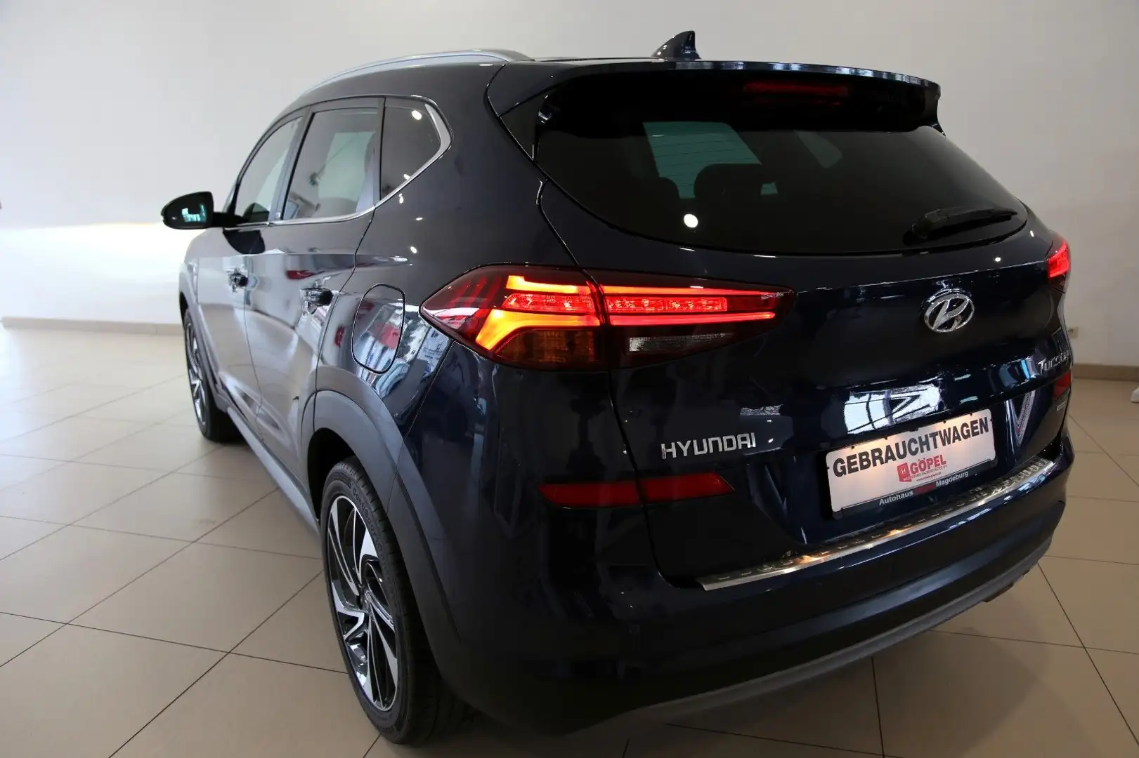 Hyundai TUCSON Advantage + 2WD Navi, RFK, PDC, SHZ; LHZ Bleu - 2