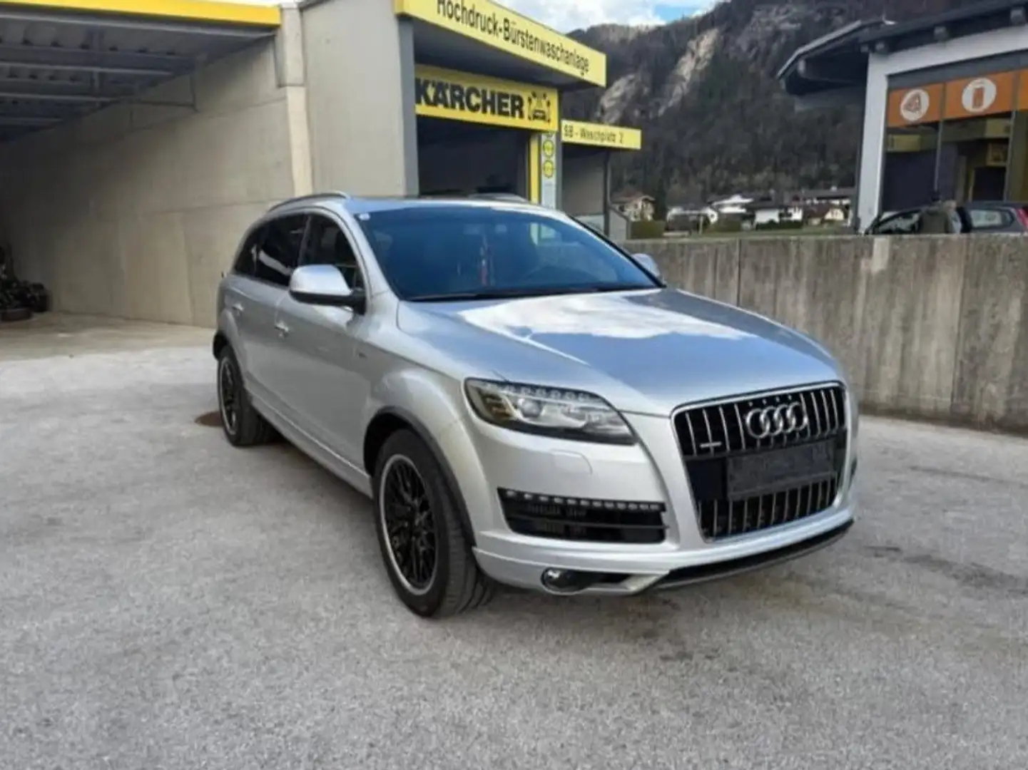Audi Q7 3,0 TDI quattro Sport DPF Tiptronic Grau - 2