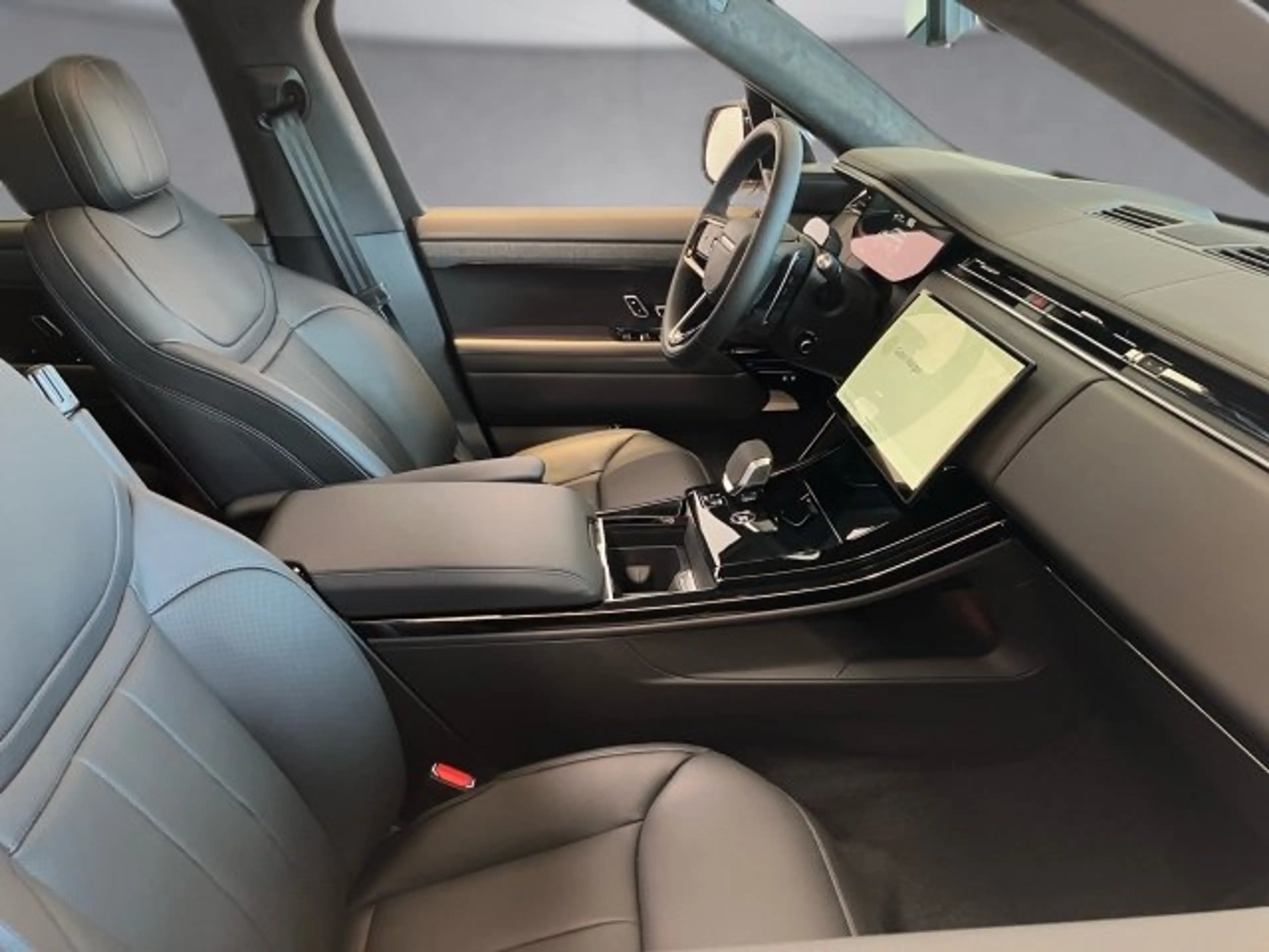 Land Rover Range Rover Sport P550e Autobiography — photo 8