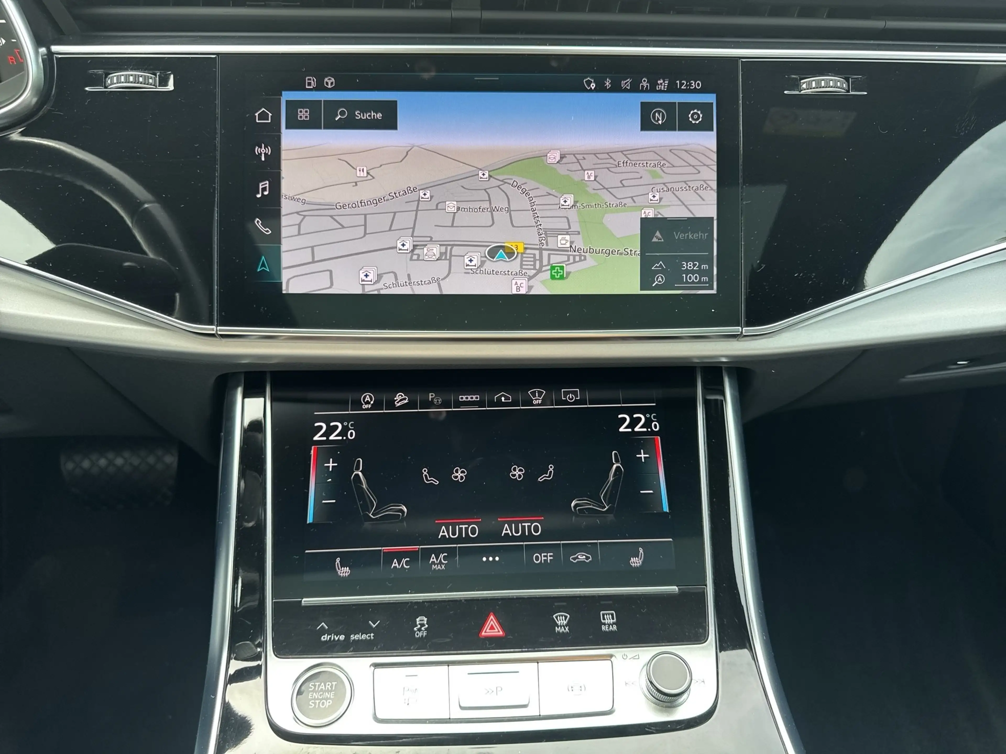 Audi Q7 55 TFSI qu AHK PANO Luft 360° PDC HuD ACC 20" — photo 11