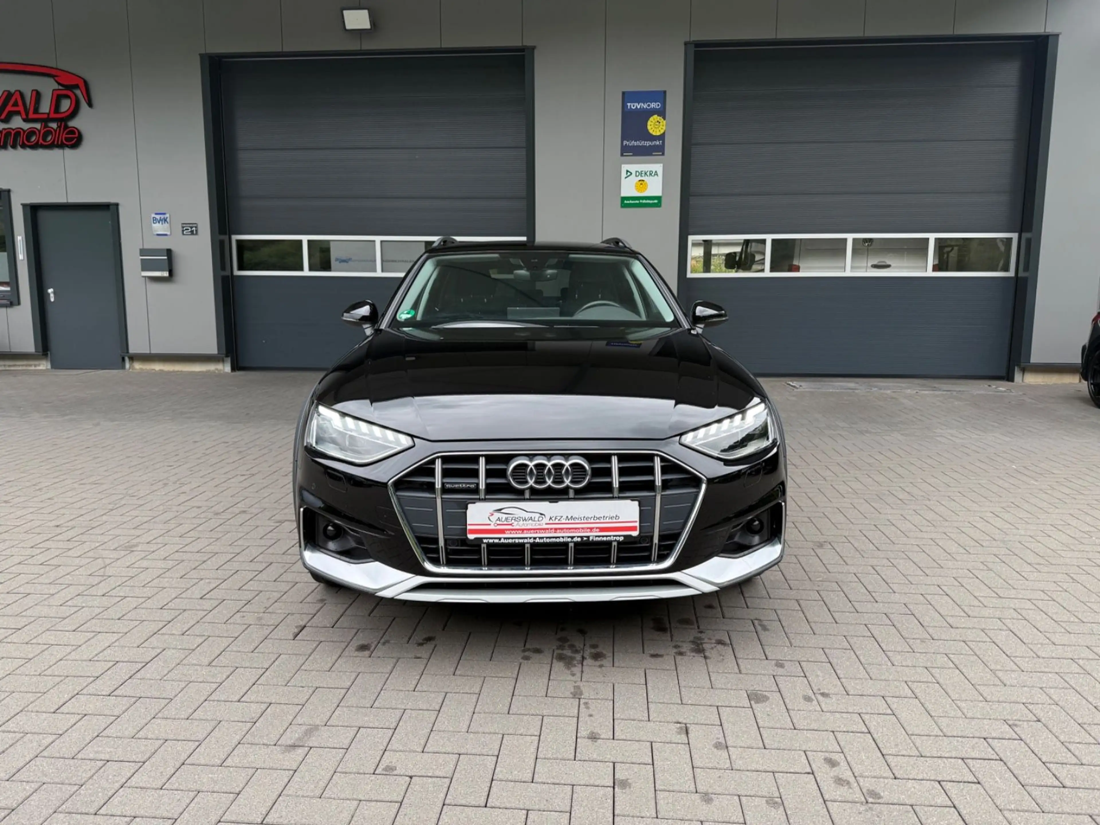 Audi A4 allroad quattro 40 TDI * App *DAB * AHK * LED — photo 2