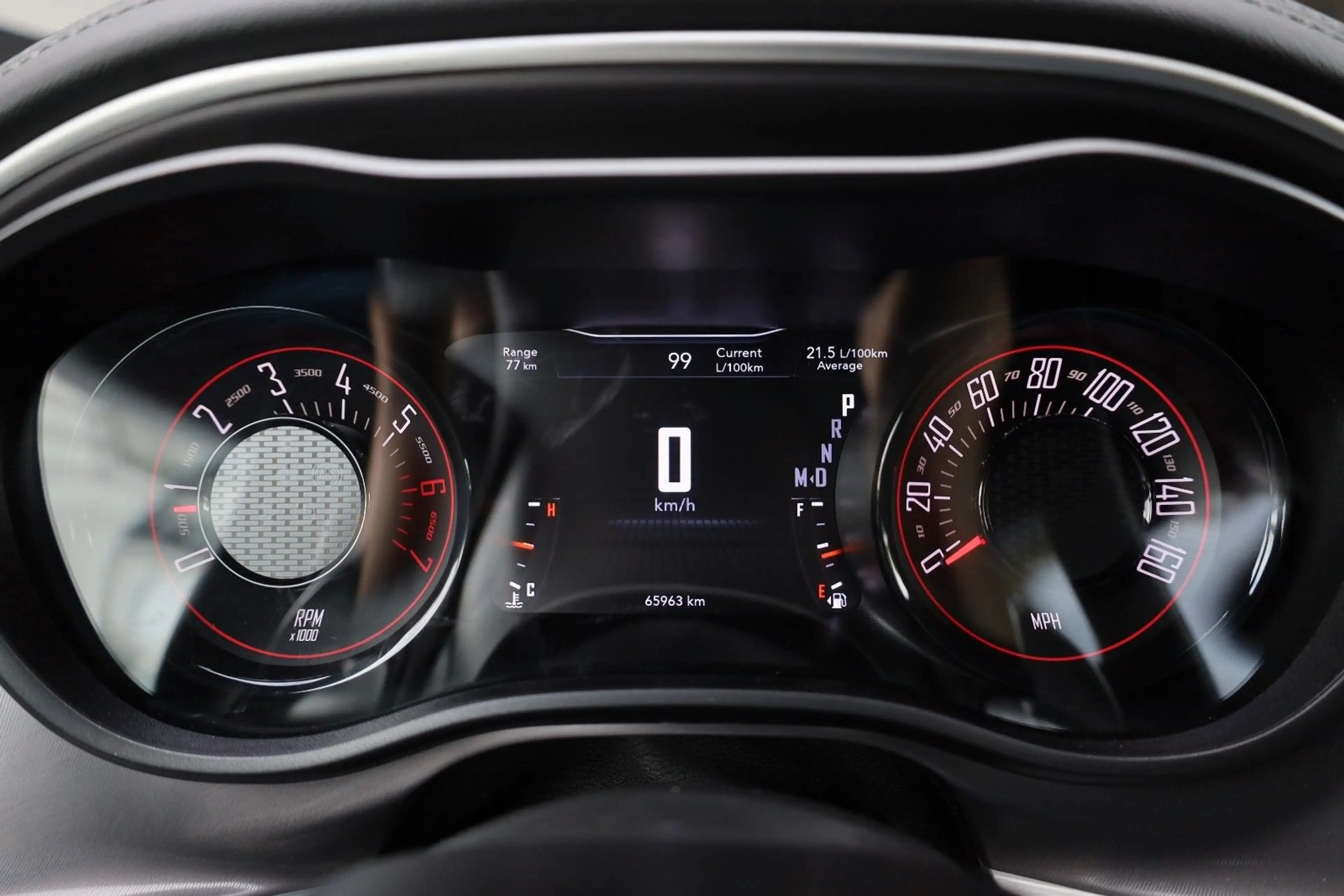 Dodge Challenger 5.7 R/T/SHZ/SBL/LHZ/ALPINE/KAMERA/R20 — photo 13