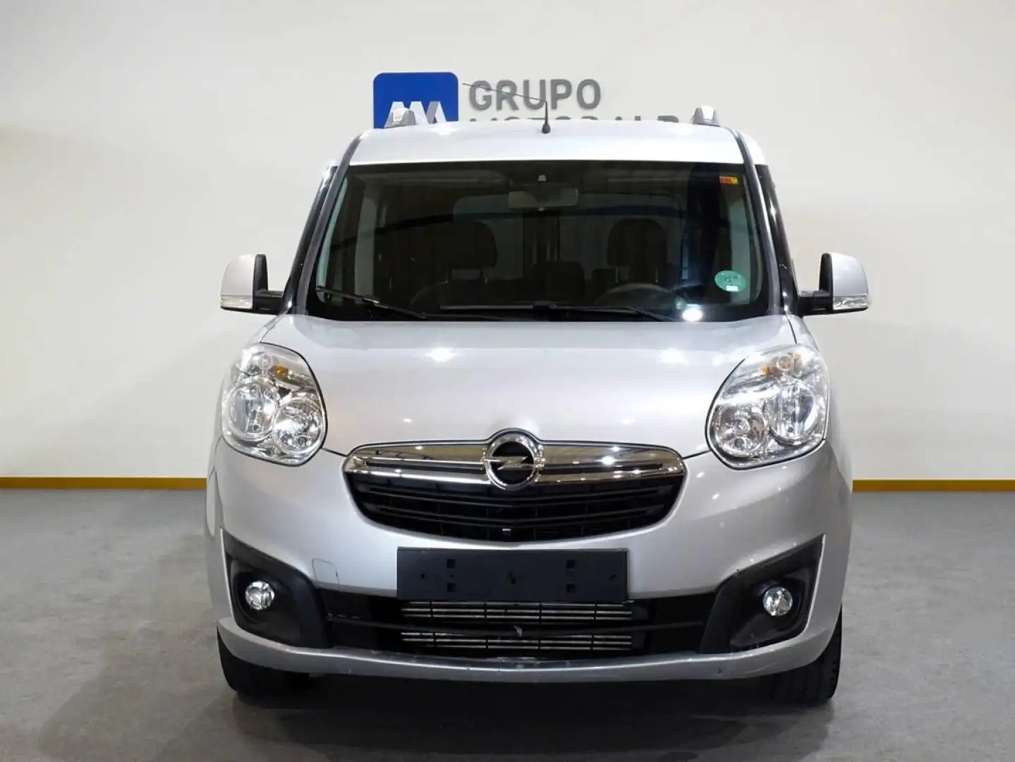 Opel Combo Tour 1.3CDTI Expression L1H1 95 Zilver - 2