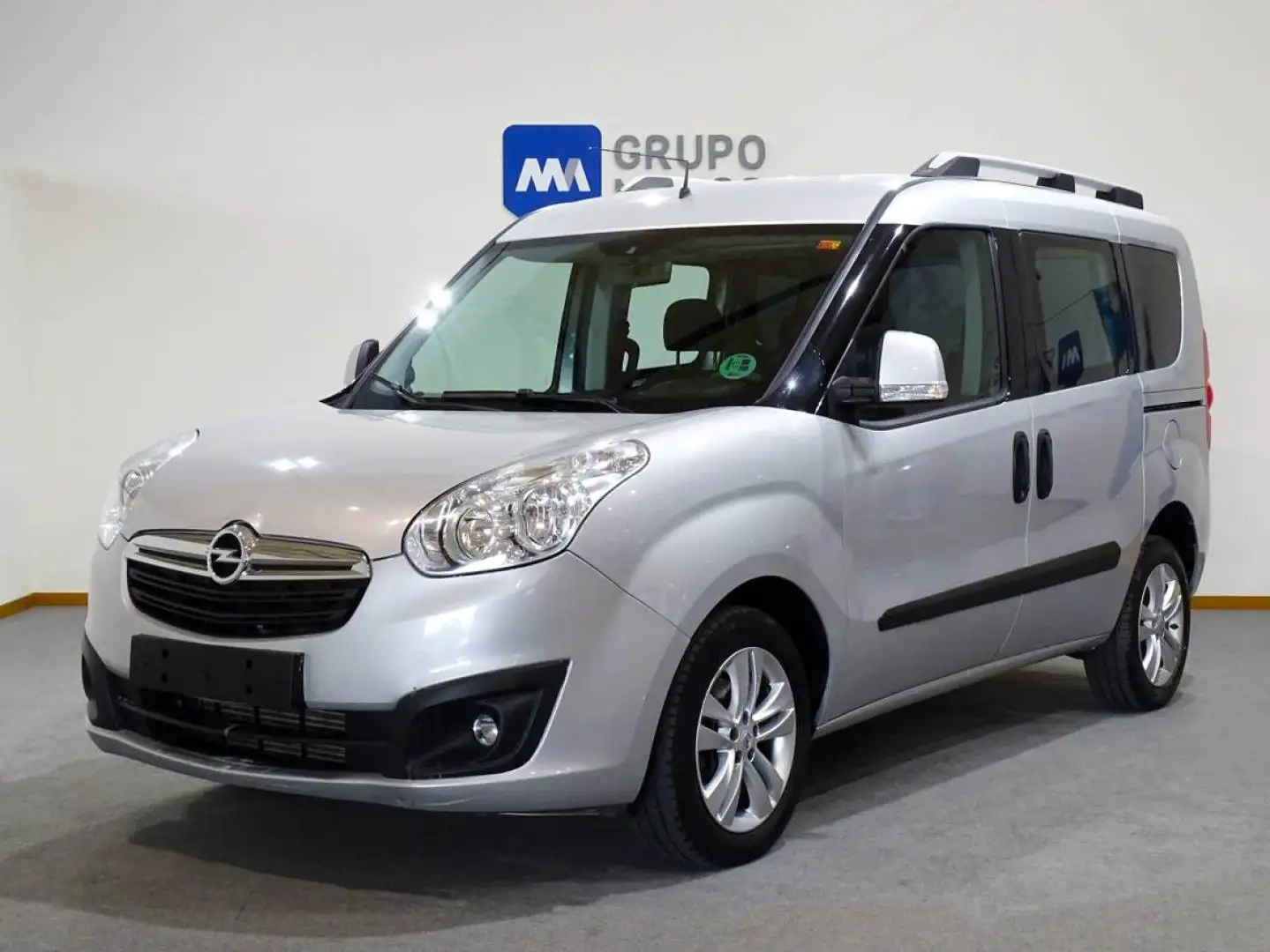 Opel Combo Tour 1.3CDTI Expression L1H1 95 Zilver - 1