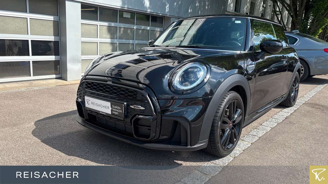 MINI Cooper 2022 — JCW-Trim,Navi,LED,JCW-Sitze,DAB