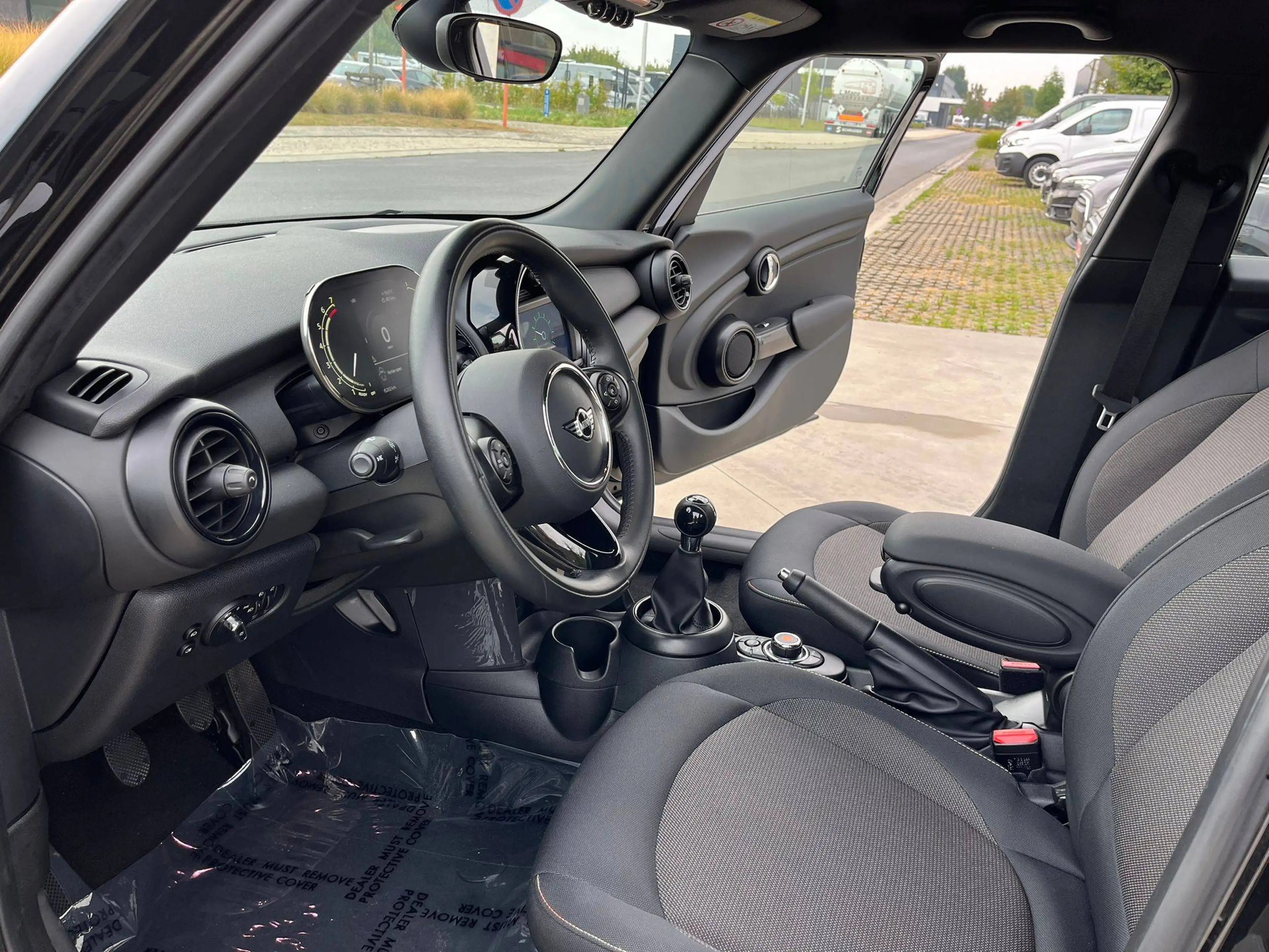 MINI One MINI One 2021 /Benzine/5d/LED/PDC/Navi/Garantie — photo 8