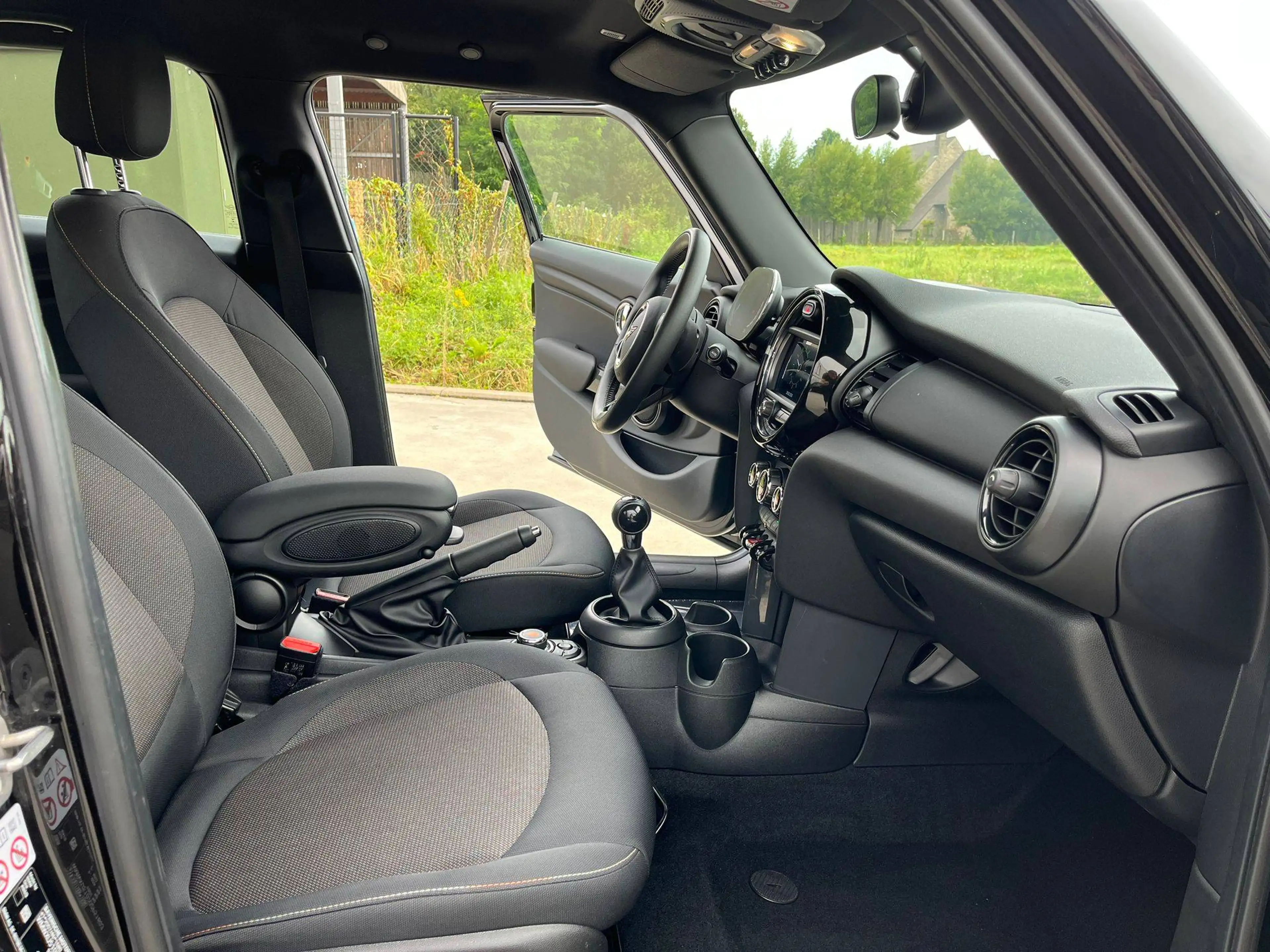 MINI One MINI One 2021 /Benzine/5d/LED/PDC/Navi/Garantie — photo 9