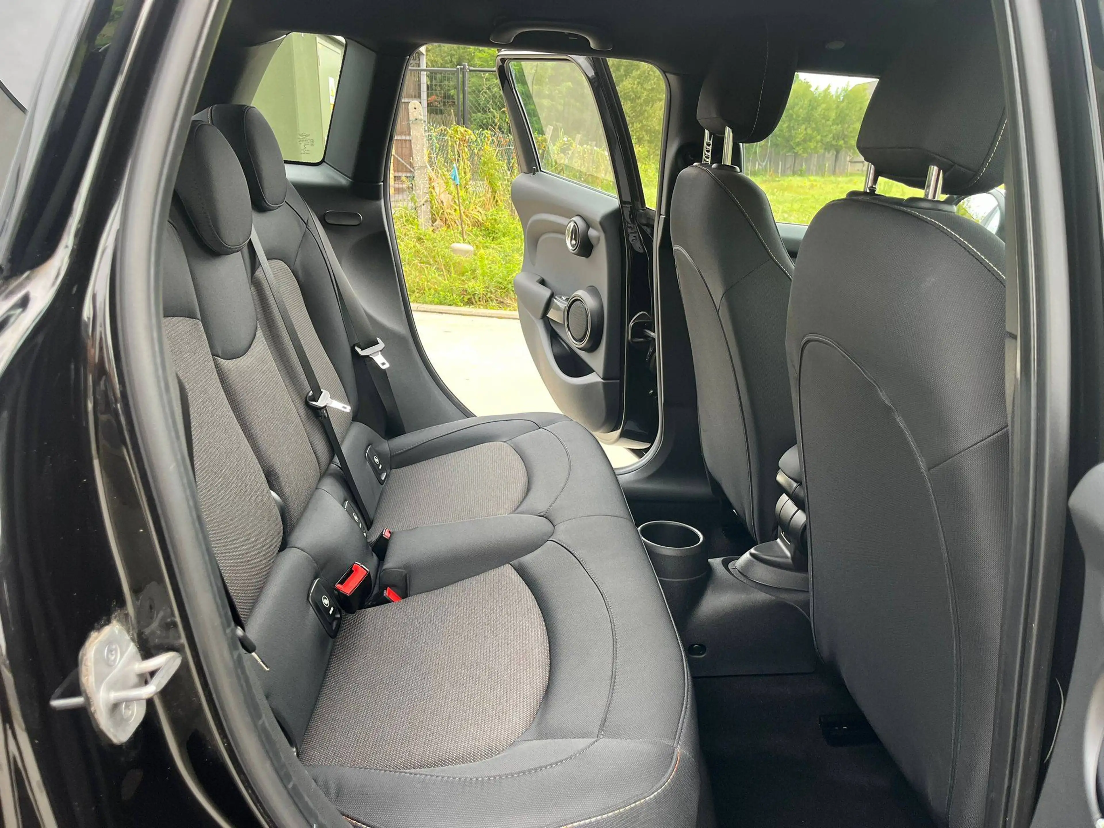 MINI One MINI One 2021 /Benzine/5d/LED/PDC/Navi/Garantie — photo 14