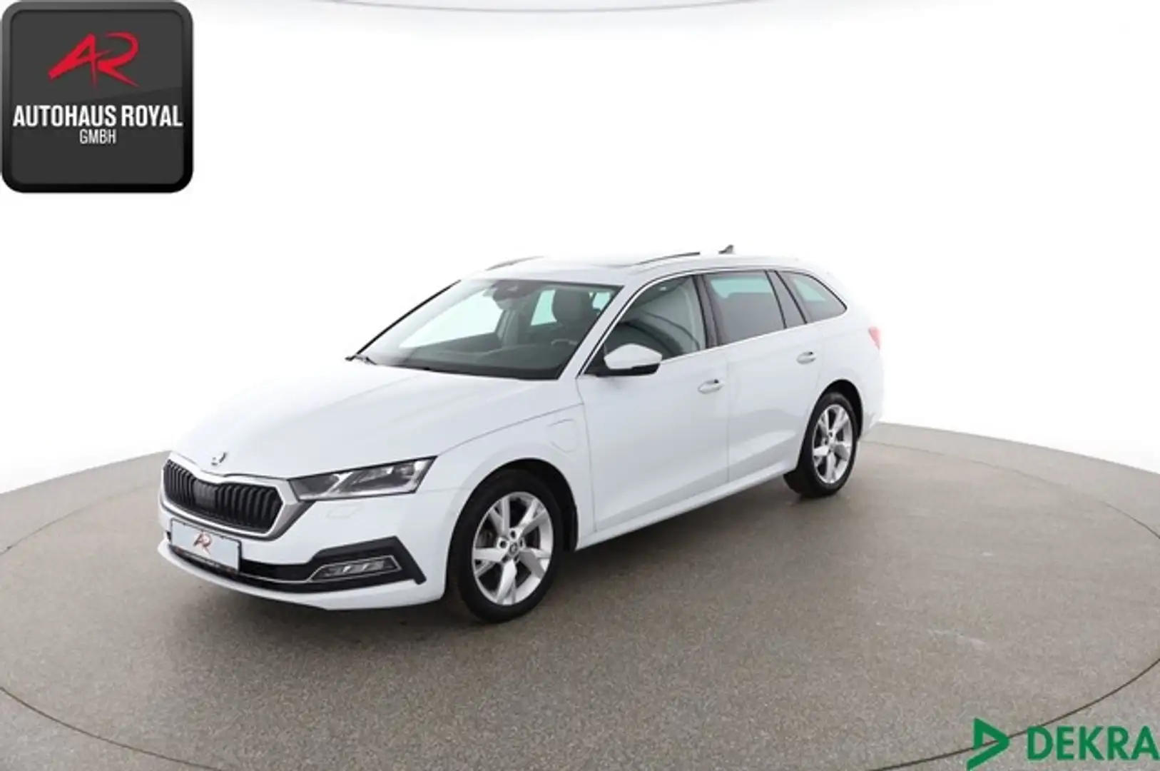 Skoda Octavia Combi 1.4 TSI iV FIRST EDITION SITZKLIMA Weiß - 1
