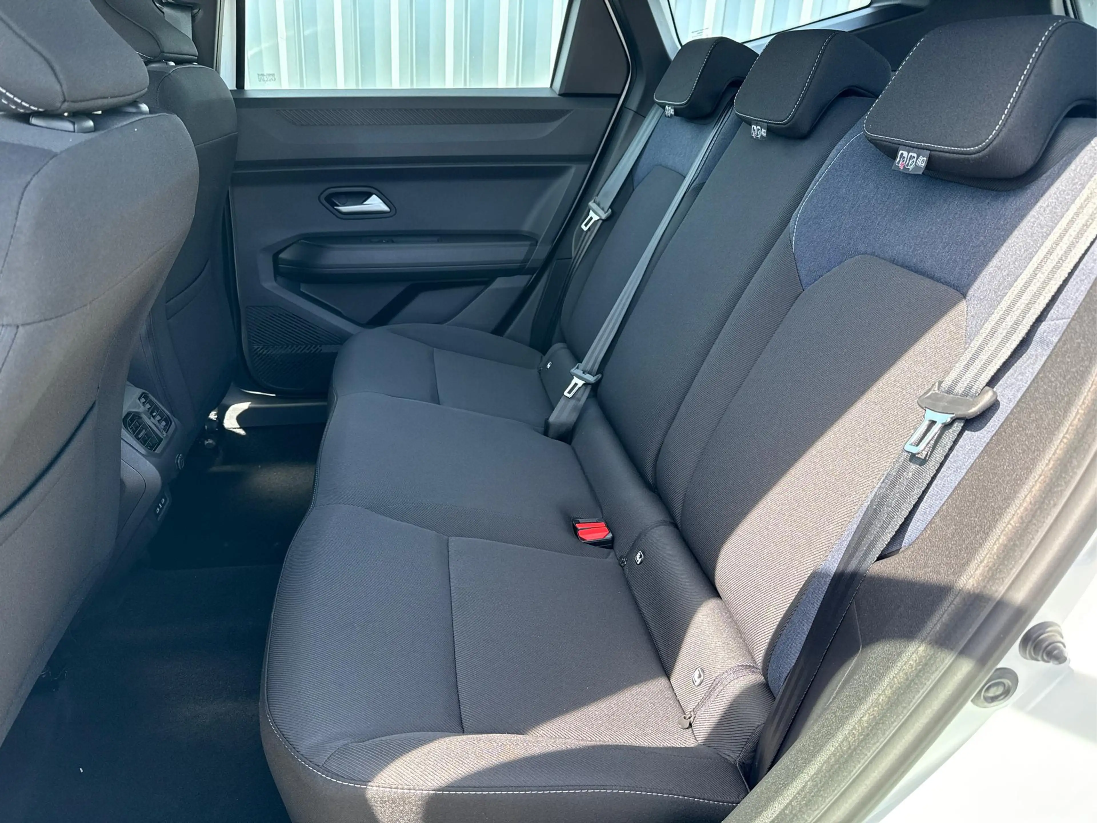 Dacia Bigster Expression 140 PS TCe-Sitzheizung-LED-AppleCarp... — photo 10