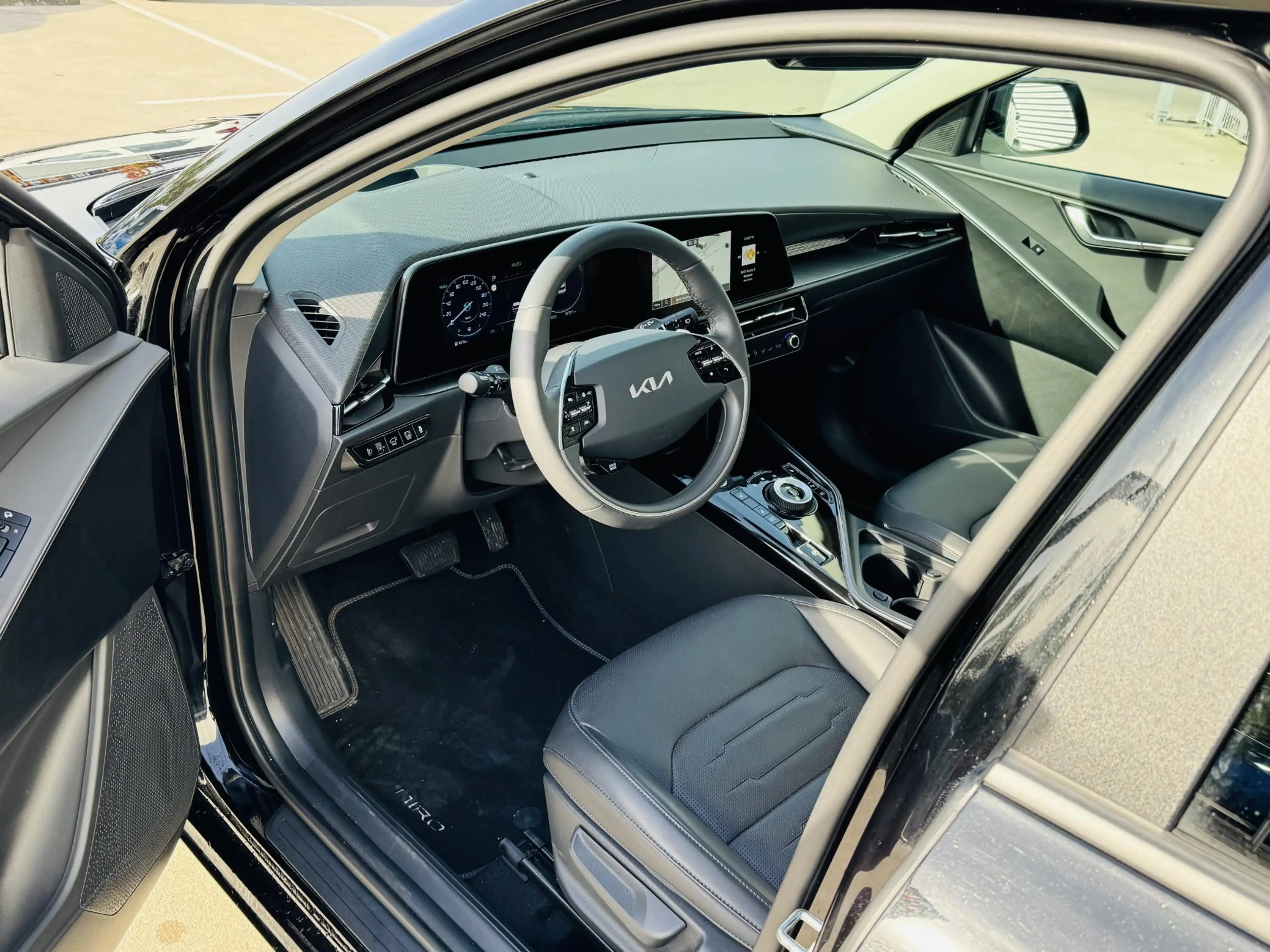 Kia Niro 1.6 GDi Hybrid DynamicPlusLine Sunroof | Keyless | — photo 3