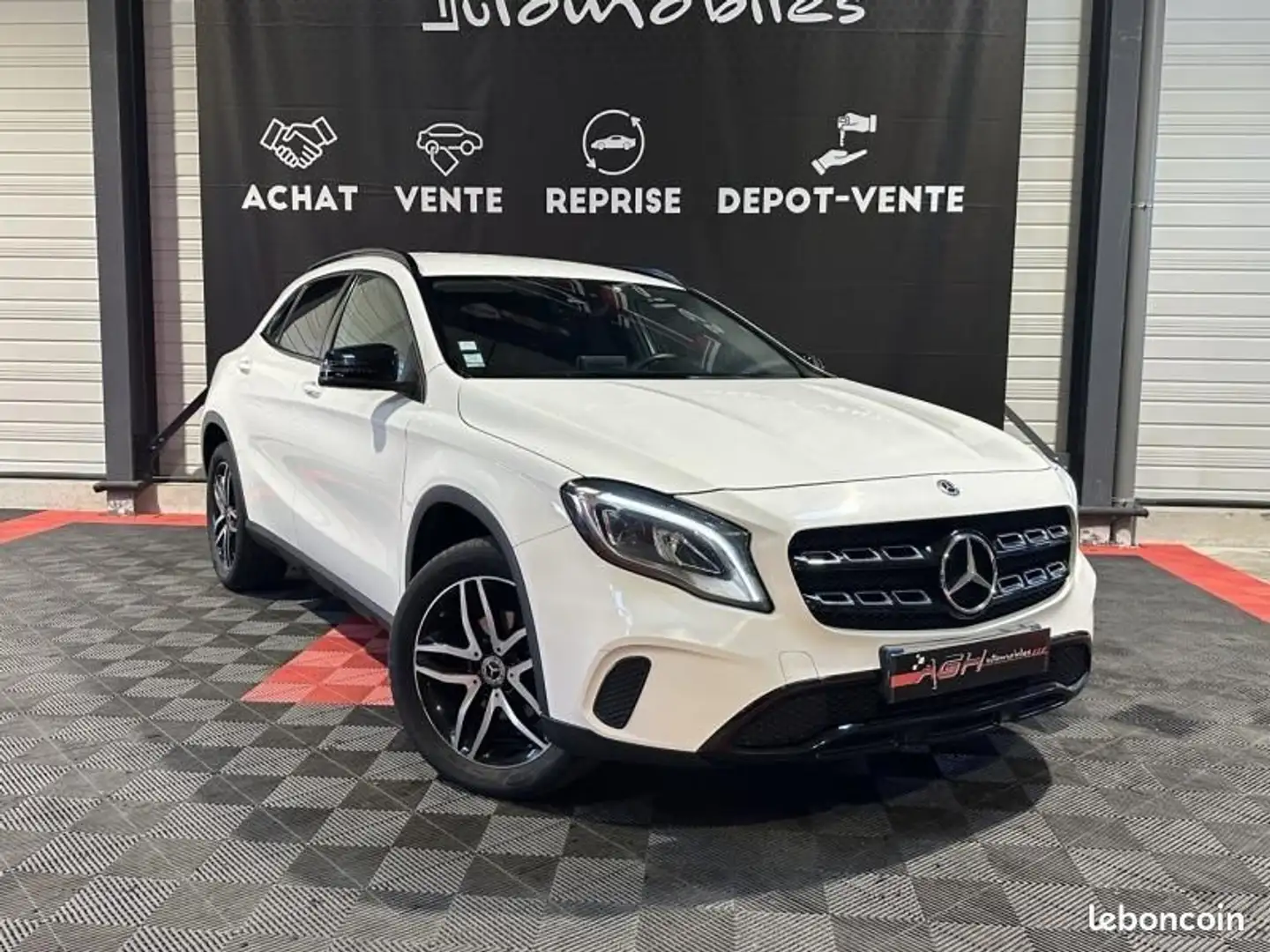 Mercedes-Benz GLA 200 Classe 200 d Sensation 7G-DCT Blanc - 2