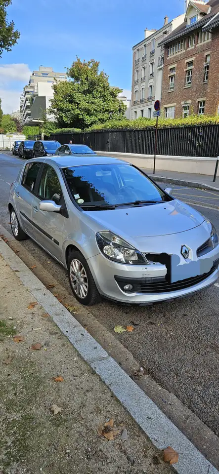 Renault Clio 1.6 16V 110 Exception