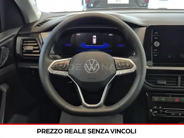 Volkswagen T-Cross view 6