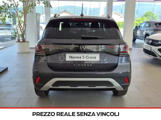 Volkswagen T-Cross view 4