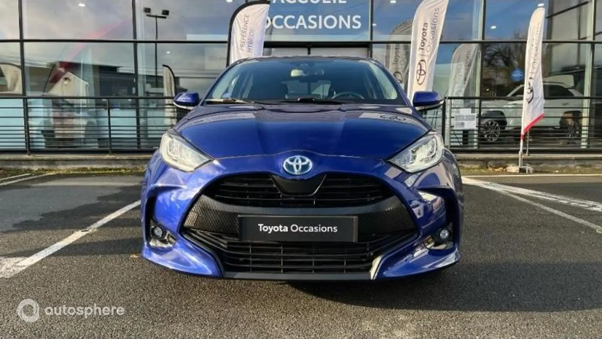 Toyota Yaris 116h Design 5p MY22 - 2