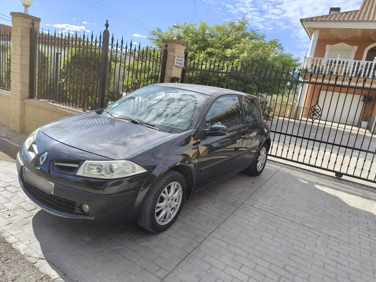 Renault Megane Mégane 1.4 Emotion 'Coupé' 3 puertas - 2