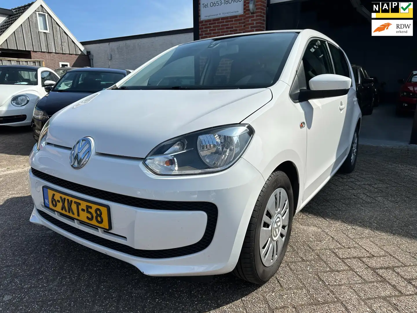 Volkswagen up! 1.0 move up! BlueMotion AIRCO-NAVI-CENTRAAL Wit - 1